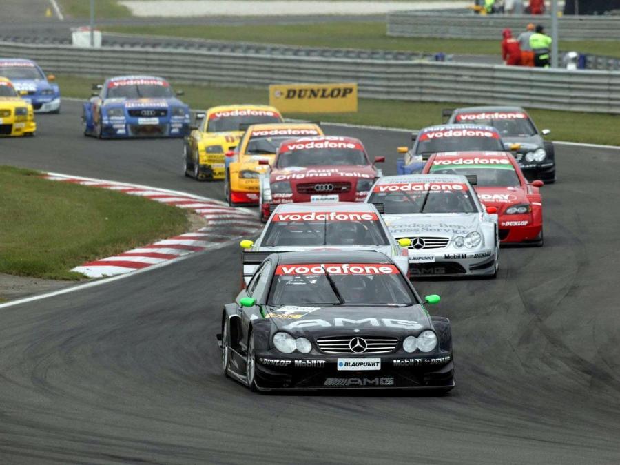  Mercedes-Benz CLK DTM 2005 года  (фото 49 из 58)